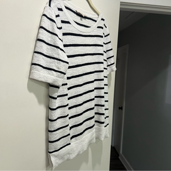 NWOT Loft Black & White Striped Short Sleeve Top - Size M - Picture 3 of 8
